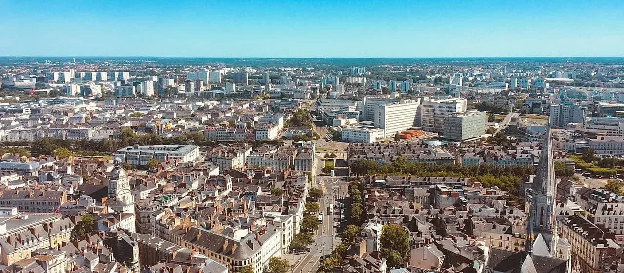 Agence web Nantes — ADN IA Agence web Nantes — ADN IA